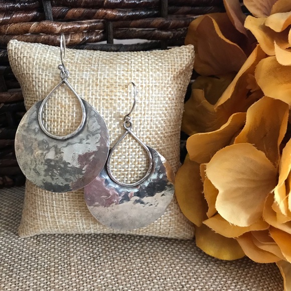 Silpada Jewelry - 🎄Silpada “Half Moon Bay” Earrings